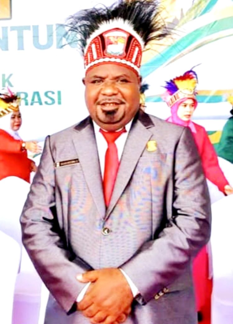 Eduard Orocomna Minta Laporan Khusus Otsus 2025-2026 Dibuka ke MRP-DPRP-Adat, Desak Pemprov Benahi Birokrasi: Rakyat Minta Hak, Jangan Dicap OPM