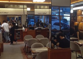 LARIS Coffee Resmi Grand Opening di Samarinda, Hadirkan Konsep Angkringan Modern dan Mulai Buka 24 Jam