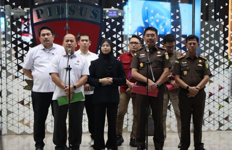 Tim Sembilan Kejagung Dalami Perkara TPPU FA, Saksi Perbankan dan Ahli Diperiksa