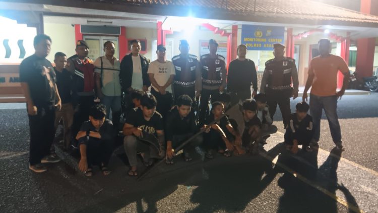 Tim Sergap Polres Asahan Amankan 10 Remaja Diduga Hendak Tawuran, Sajam dan 6 Sepeda Motor Diamankan