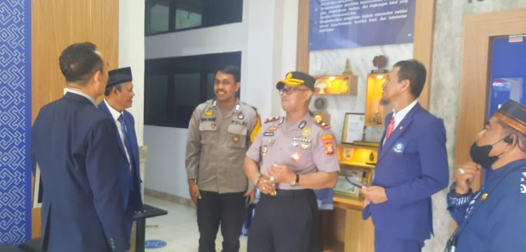 Kapolsek Tamalate Hadiri Dies Natalis ke-35 Poltekpar Makassar, Saksikan Pagelaran tarian Etnis lagu Bugis Makassar